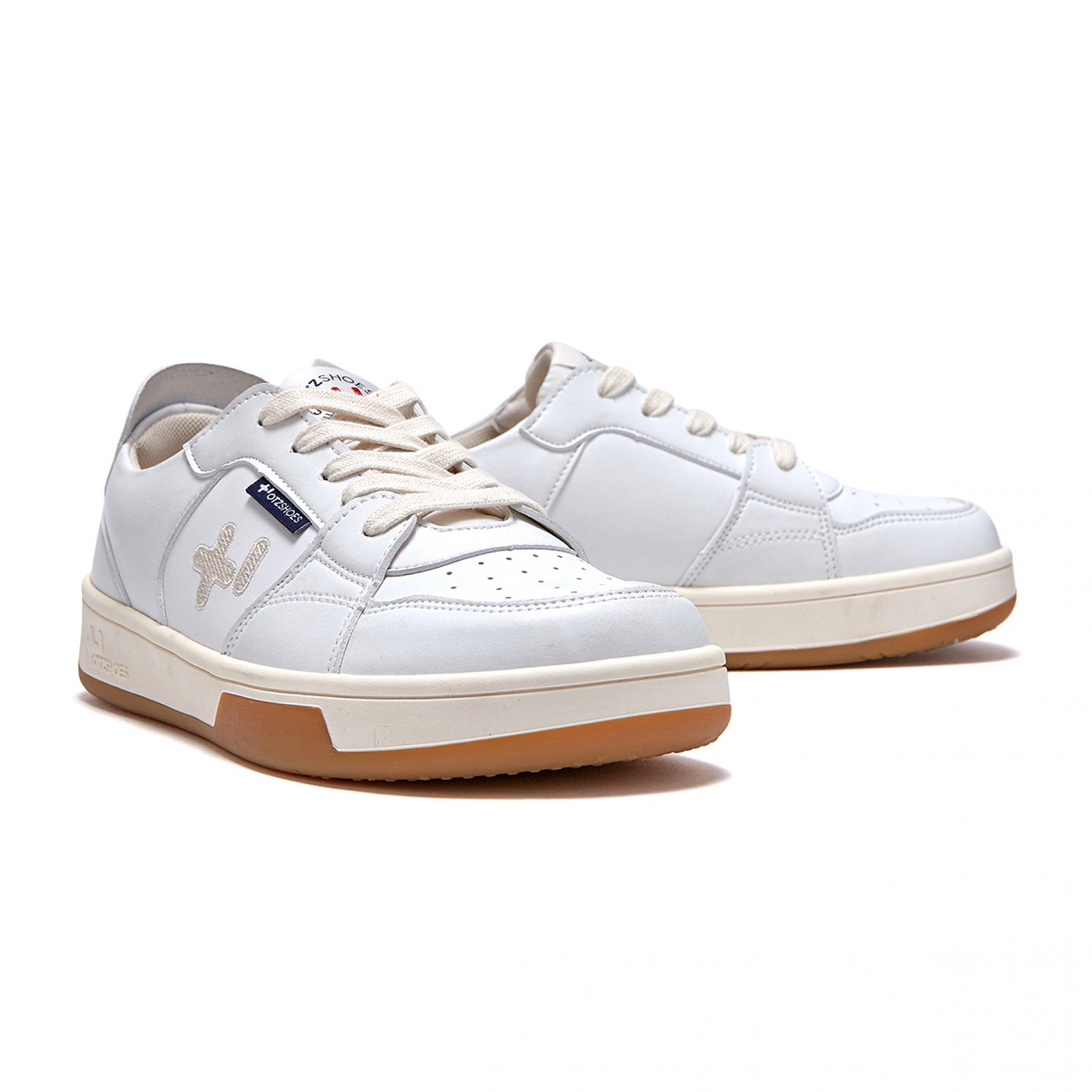Rio Court Sneakers