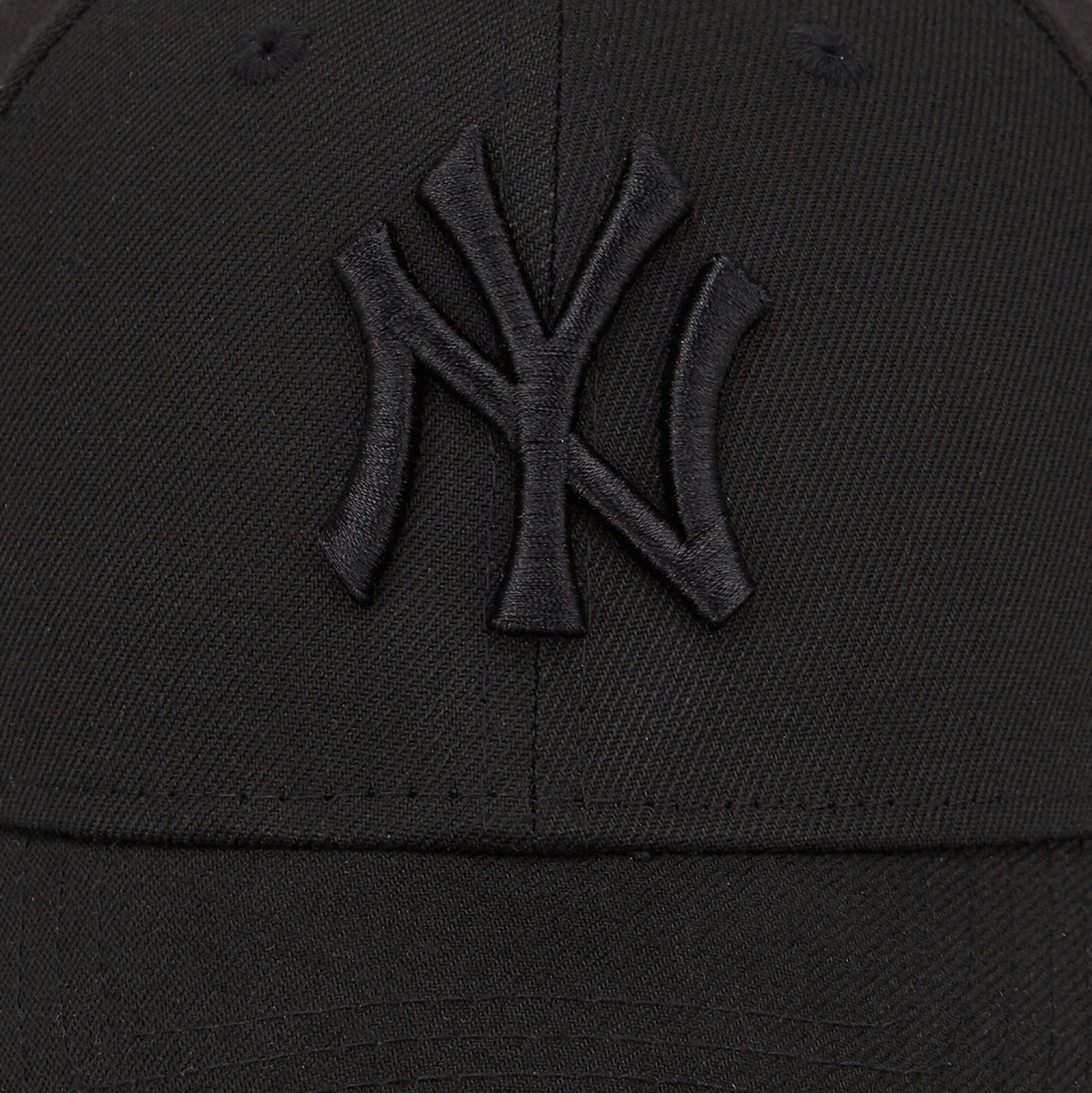 MLB 뉴욕 양키스 블랙 온 블랙 언스트럭쳐 볼캡 블랙 / 14212078